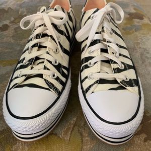 Converse All Star Chuck Taylor Zebra Print Platform Low